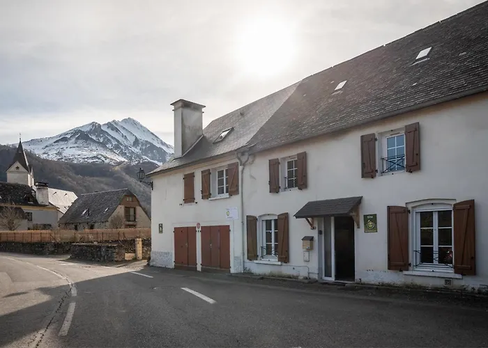 113 Val D'azun - 6 Voyageurs *